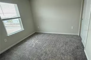 2135 Southbury Dr, Kissimmee, FL 34744 - Photo 8