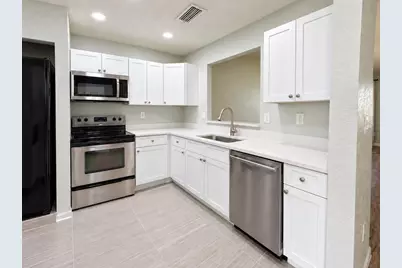3213 Queen Palms Court, Kissimmee, FL 34747 - Photo 6