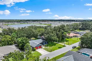 1747 King Edward Dr, Kissimmee, FL 34744 - Photo 2
