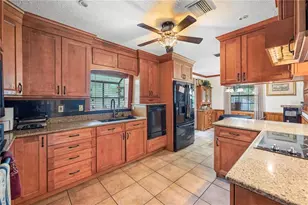 1747 King Edward Dr, Kissimmee, FL 34744 - Photo 10
