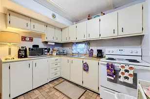 7490 46th Ave N, Saint Petersburg, FL 33709 - Photo 20