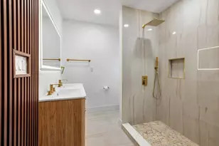 842 Dennis Ave, Orlando, FL 32807 - Photo 14