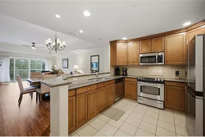 7660 Whisper Way #402, Reunion, FL 34747 - Photo 4