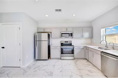720 Taurus Lane, Saint Cloud, FL 34772 - Photo 4