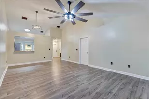 3231 Villa Way Cir, Saint Cloud, FL 34769 - Photo 4