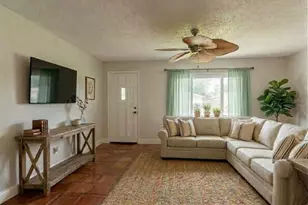 112 10th St, Saint Cloud, FL 34769 - Photo 12