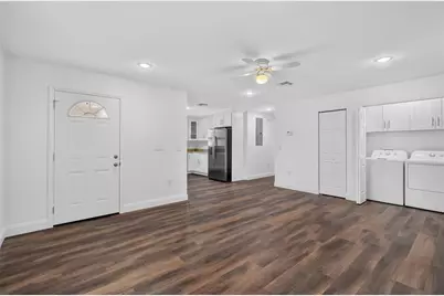 2426 6th St NE, Winter Haven, FL 33881 - Photo 8