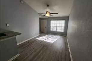 6372 Raleigh St, Orlando, FL 32835 - Photo 4