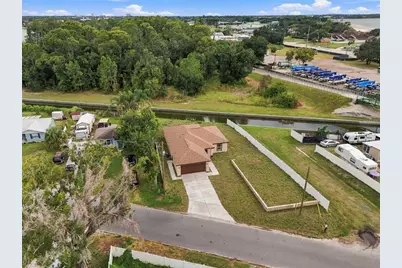 1097 Carefree Cove Dr, Winter Haven, FL 33881 - Photo 4