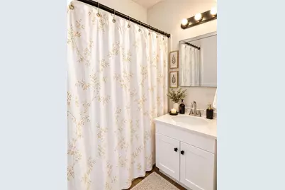 217 E Cypress Street, Davenport, FL 33837 - Photo 18