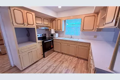 548 Martin Luther King Boulevard NE, Winter Haven, FL 33881 - Photo 12