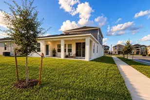 5554 Fiona Ln, Saint Cloud, FL 34771 - Photo 2