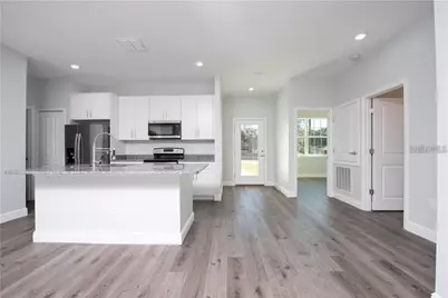 2433 Avenue F NW, Winter Haven, FL 33880 - Photo 2