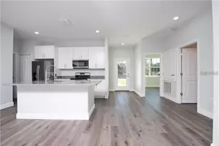 2433 Ave F NW, Winter Haven, FL 33880 - Photo 2