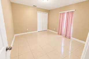 1017 Dudley Dr, Kissimmee, FL 34758 - Photo 6