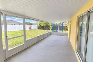 1017 Dudley Dr, Kissimmee, FL 34758 - Photo 10