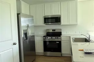 3036 Captain Jax Way, Winter Haven, FL 33884 - Photo 8