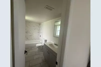 941 W Oak Ridge Road #D, Orlando, FL 32809 - Photo 10