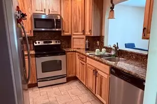928 New Bedford Dr, Deland, FL 32724 - Photo 4