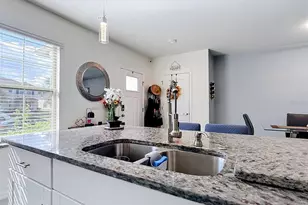 1515 Southbury Dr, Kissimmee, FL 34744 - Photo 10