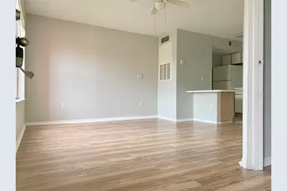2201 Key West Court #327, Kissimmee, FL 34741 - Photo 2