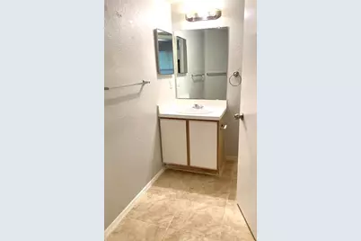 2201 Key West Court #327, Kissimmee, FL 34741 - Photo 10