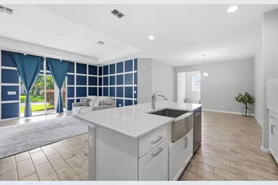 2560 Grasmere View Parkway S, Kissimmee, FL 34746 - Photo 10