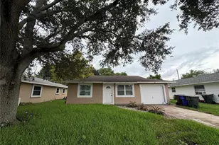 142 Montana Ave, Saint Cloud, FL 34769 - Photo 2