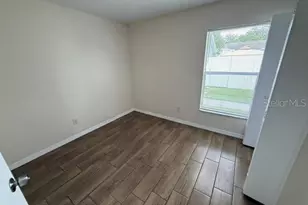 2362 Harbor Town Dr, Kissimmee, FL 34744 - Photo 10