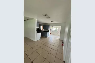437 Dakota Avenue, Saint Cloud, FL 34769 - Photo 12