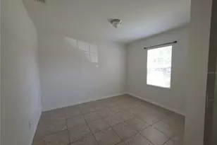 727 Lake Douglas Dr, Groveland, FL 34736 - Photo 8