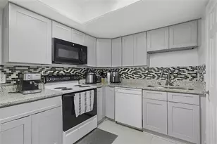2408 Barley Club Ct, Orlando, FL 32837 - Photo 8
