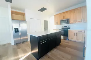 2109 Woodsedge Dr, Kissimmee, FL 34746 - Photo 4