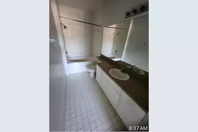 5518 Metrowest Boulevard #207, Orlando, FL 32811 - Photo 8