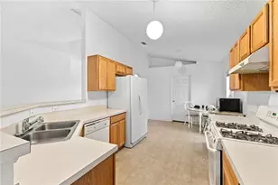 2235 Canopy Dr, Melbourne, FL 32935 - Photo 10