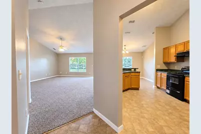 2011 Fawn Meadow Circle, Saint Cloud, FL 34772 - Photo 10