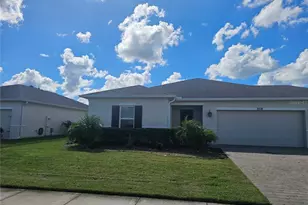 358 Ashlar Ct, Kissimmee, FL 34758 - Photo 1
