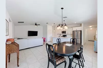 1124 Papaya Cir, Davenport, FL 33897 - Photo 10