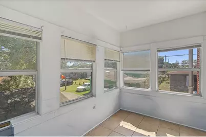 874 21st Avenue S, Saint Petersburg, FL 33705 - Photo 50