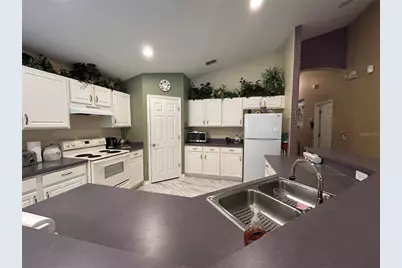 2602 Brandywine Court, Kissimmee, FL 34744 - Photo 12