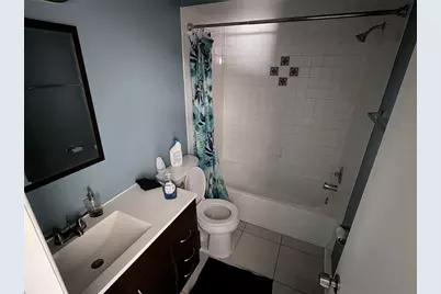 10309 Parkcrest Drive, Tampa, FL 33624 - Photo 18