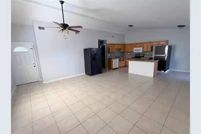 10309 Parkcrest Drive, Tampa, FL 33624 - Photo 12