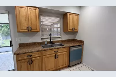 135 Morelia Lane, Kissimmee, FL 34743 - Photo 8
