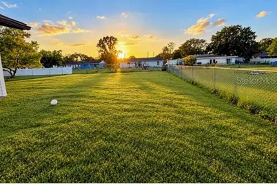 2952 Sun Pointe Court, Kissimmee, FL 34741 - Photo 14