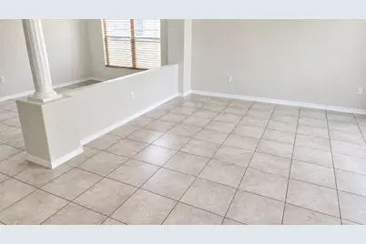533 Eagle Pointe S, Kissimmee, FL 34746 - Photo 2