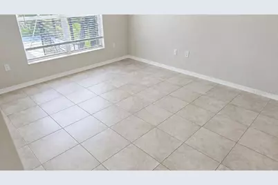 533 Eagle Pointe S, Kissimmee, FL 34746 - Photo 6