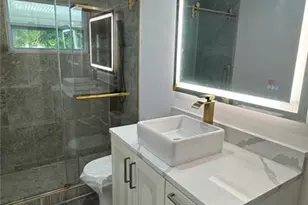 2197 63rd Ave S, Saint Petersburg, FL 33712 - Photo 24
