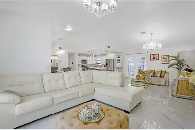 363 Buttonwood Drive, Kissimmee, FL 34743 - Photo 6