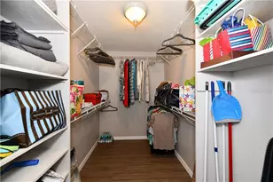 800 Benjamin Franklin Dr, Sarasota, FL 34236 - Photo 22