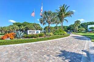 517 Bayport Wy, Longboat Key, FL 34228 - Photo 2